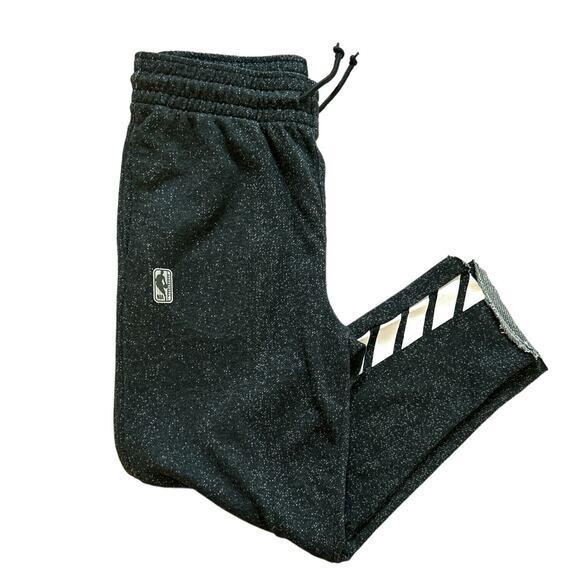 NBA Frayed Hem Chevron Fleece Sweatpants Joggers Cropped Lounge Teens Gray - Picture 8 of 11